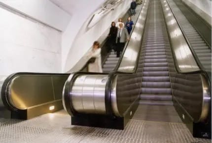 TKE installs world’s longest escalator